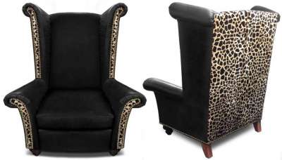 Safari Collection King Chair Black Seats Giraffe