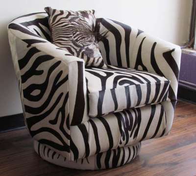 Club Chair Left View Zebra Pillows